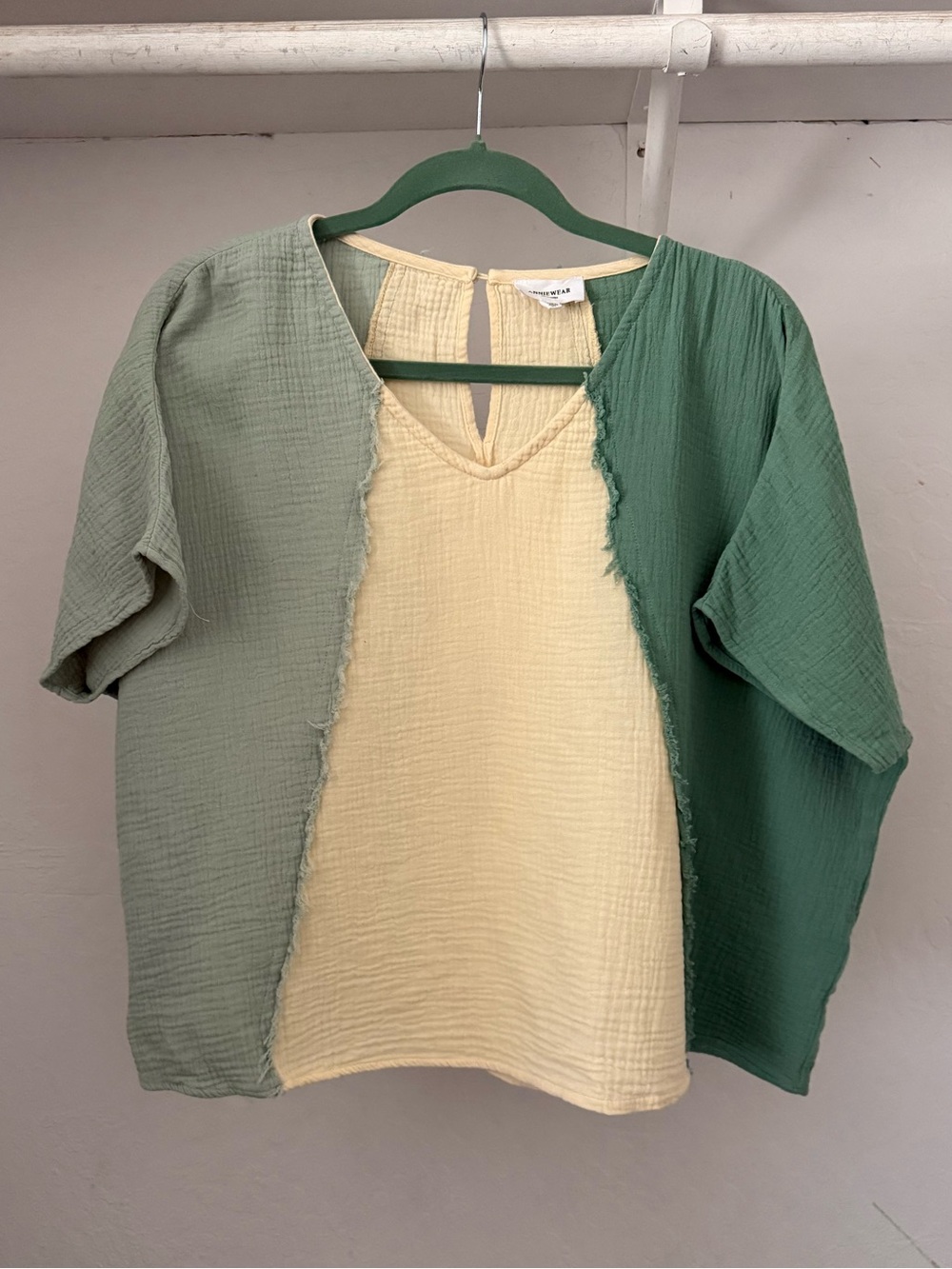 Bundle 3 for 50% off Anniewear Cotton Gauze Colorblock Top